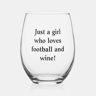 Nur ein Mädchen, das Fußball Wein Glas liebt