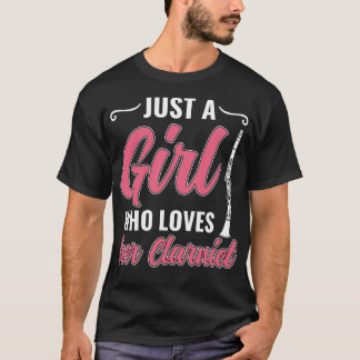 Nur ein Mädchen, das ihre Klarinette Lieben Funny  T-Shirt