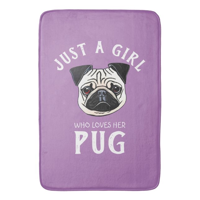 Nur ein Mädchen, das ihren Mops Liebe Badematte (Vorderseite Vertikal)