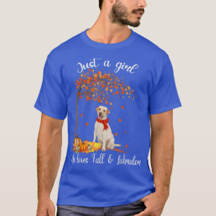 Nur ein Mädchen, das Lieben fallen und Labrador Pu T-Shirt