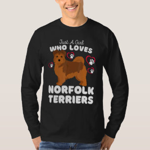 Nur ein Mädchen, das Lieben Norfolk Terriers Niedl T-Shirt