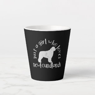 Nur ein Mädchen, das Neufundland Liebe Hund Milchtasse
