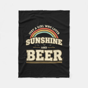 Nur ein Mädchen, das Sonnenschein und Bier liebt D Fleecedecke
