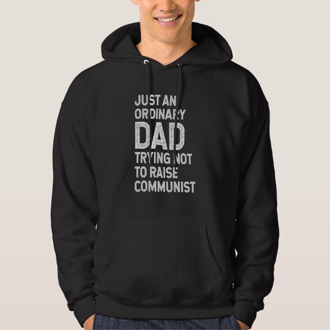 Nur ein normaler Vater, der versucht, den Kommunis Hoodie (Vorderseite)