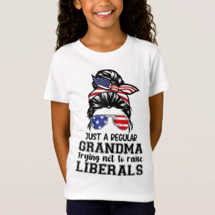 Nur ein normales Oma, das versucht, die Liberalen  T-Shirt