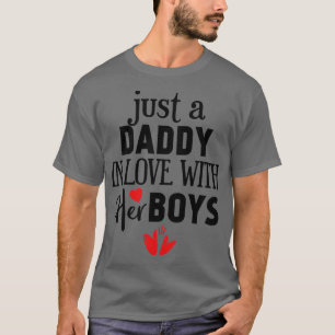 Nur ein Papa in Liebe mit seinen Jungs T-Shirt