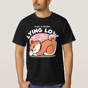 Nur ein Shiba, der niedrig fliegt: Niedliches Shib T-Shirt