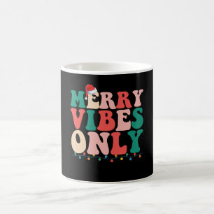 Nur fröhliche Vibes Weihnachtsferien Familie Kaffeetasse
