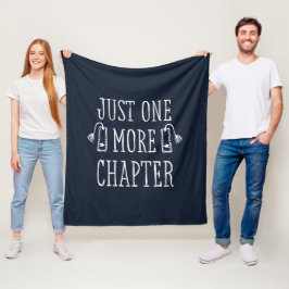 Nur noch ein Kapitel Buchliebhaber Lustiger Spruch Fleecedecke