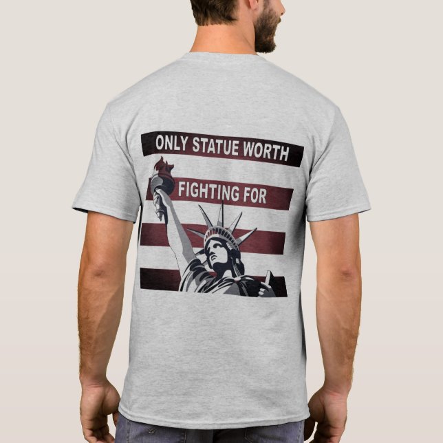 Nur Statue, die für den T - Shirt kämpfen sollte (Rückseite)