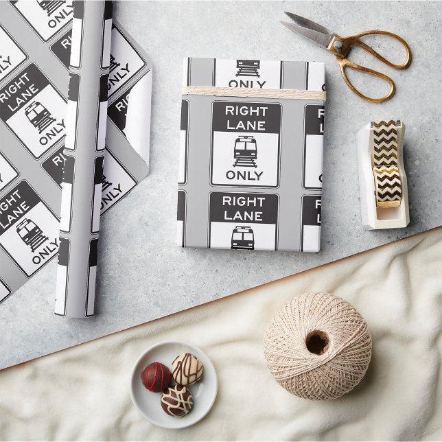 Nur Straßenbahn rechts Geschenkpapier (Von Creator hochgeladen)