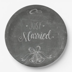 Nur verheiratete Chalkboard Hochzeitsringe und -gl Pappteller