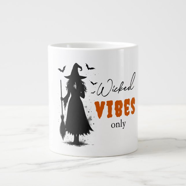 "Nur Wicked Vibes" - Halloween Black Hexe - Jumbo-Tasse (Vorderseite)