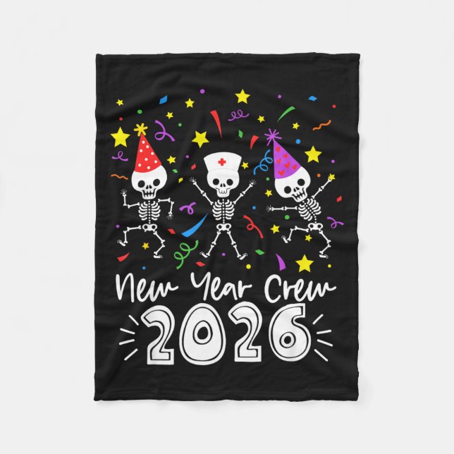 Nurse Dancing Skeleton New Year Crew 2026 Funny Er Fleecedecke (Vorderseite)