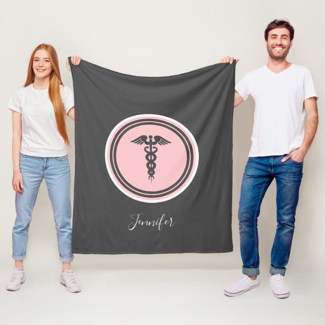 Nurse Doctor Medical Caduceus Pink Graue Bezeichnu Fleecedecke (Beispiel)