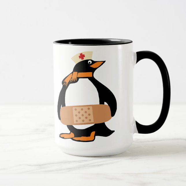 Nurse Penguin (w/bandaid) Tasse (Rechts)