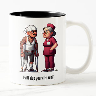 Nurse Schooling the Tough Gang Member Patient Zweifarbige Tasse
