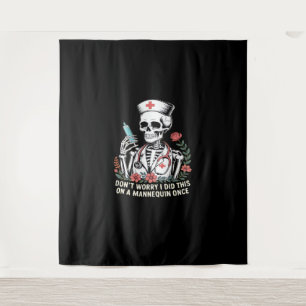 Nurse Skeleton Joke Spaß Halloween Essential T-Sh Wandteppich