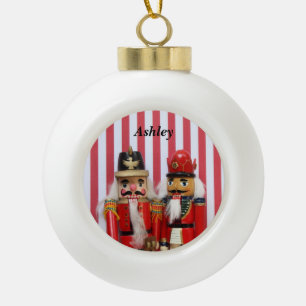 Nussknacker auf Streifen-Keramikverzierung Keramik Kugel-Ornament
