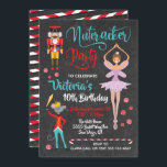 Nutcracker Ballet Weihnachten Geburtstagsparty Einladung<br><div class="desc">Nutcracker Ballett Weihnachten Geburtstagsparty auf einem dunklen Hintergrund. Die Zuckerpflaume, der Nussknacker und der Mausklick mit Bonbons. Handgezeichnete Abbildung von McBooboos.</div>