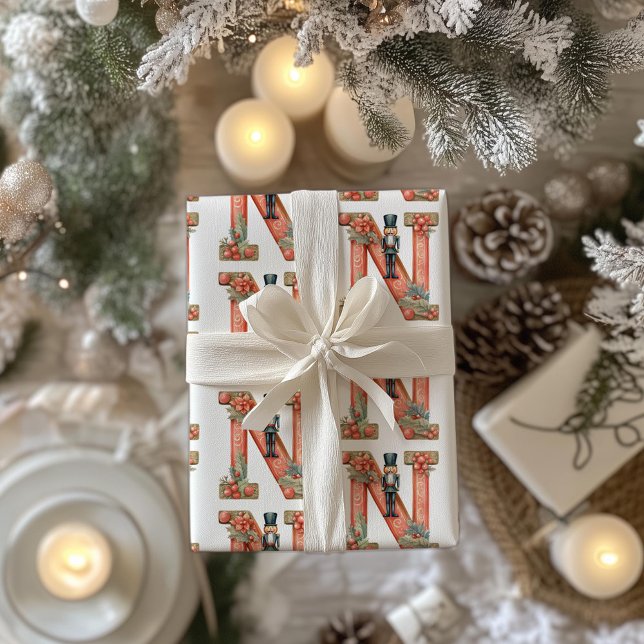 Nutcracker Letter N Christmas Geschenkpapier (Von Creator hochgeladen)