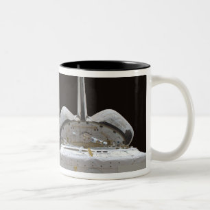 Nutzlastenbucht der Raumfähre-Entdeckung Zweifarbige Tasse