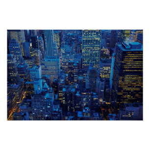 NYC Skyline, hohe Winkelsicht an der Dämmerung Poster