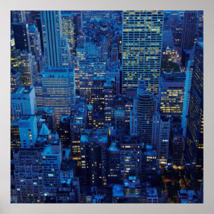 NYC Skyline, hohe Winkelsicht an der Dämmerung Poster