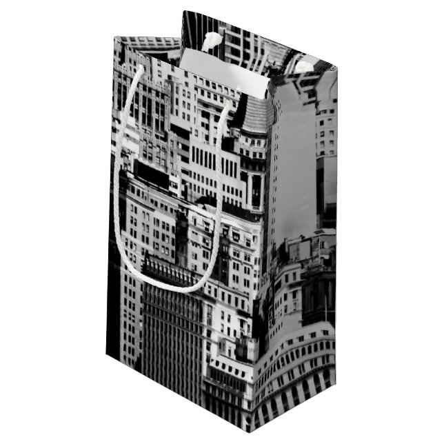 NYC Skyline IX Kleine Geschenktüte (Rückseite Schrägansicht)
