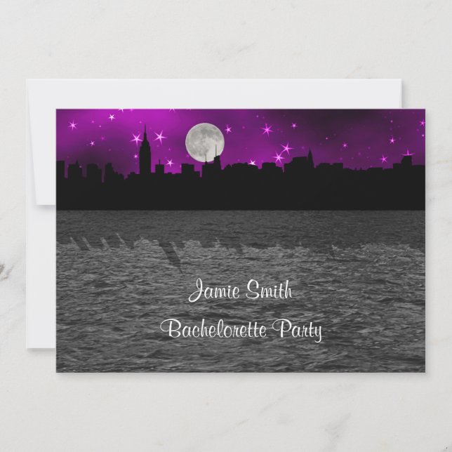 NYC Skyline Silhouette Moon Lila Bachelorette Einladung (Vorderseite)