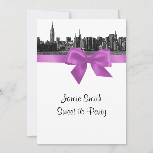 NYC Wide Skyline Etched BW Lilac Sweet 16 Einladung (Vorderseite)