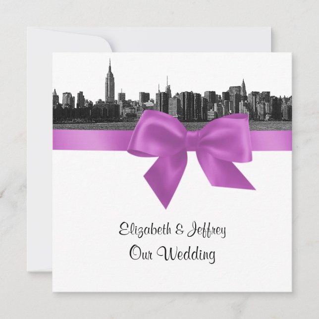 NYC Wide Skyline Etched BW Lilac Wedding SQ Einladung (Vorderseite)