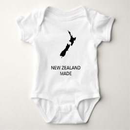 NZ GEMACHT BABY STRAMPLER