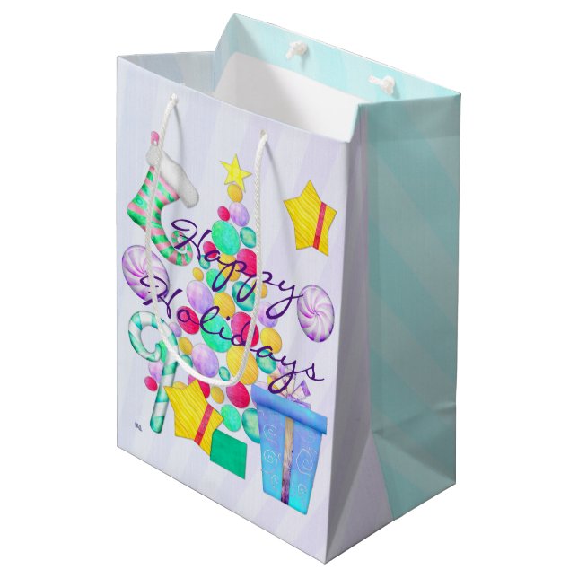 O Christmas Whimsey Folk Art Mittlere Geschenktüte (Vorderseite Schrägansicht)