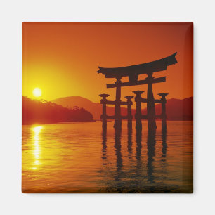 O-Torii-Tor, Itsukushima-Schrein, Miyajima, Magnet