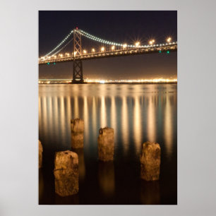 Oakland-Bucht-Brückennachtreflexionen Poster
