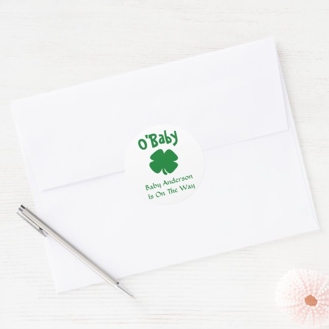 O'Baby St Patrick's Day Baby Shower Runder Aufkleber (Umschlag)