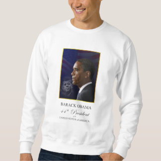 Obama avec le sweatshirt commémoratif de Kennedy
