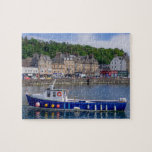 Oban Port Scotland Fishing Boat Sea Travel<br><div class="desc">Dieses atemberaubende Puzzle zeigt das historische Dorf Oban in Schottland mit einem Fischerboot im Vordergrund #oban #scotland #fun #stockstopffers #games</div>