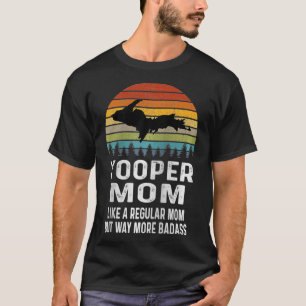 Obere Halbinsel Michigan gibt Retro Yooper-Mama  T-Shirt