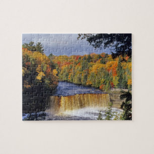 Oberer Tahquamenon-Wasserfall in UP Michigan im He