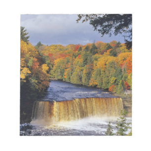 Oberer Tahquamenon-Wasserfall in UP Michigan im He Notizblock