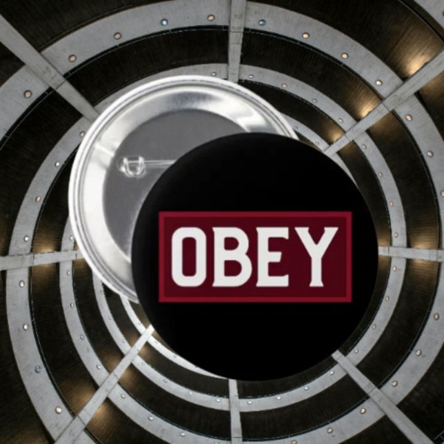 OBEY Red Box Typographie Button – Bold Streetwear (Von Creator hochgeladen)