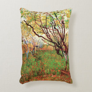 Obstgarten in Blüte von Vincent van Gogh Dekokissen