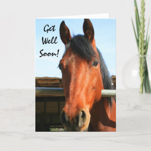 Obtenez bientôt la carte de voeux bonne de cheval