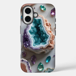 Ocean Aquamarin Geode with Amethyst Gems - Crystal iPhone 16 Hülle