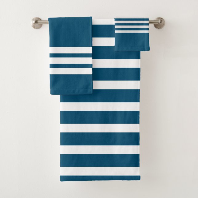 Ocean Blue and White Streifen Badezimmer Badhandtuch Set (Insitu)