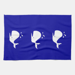 Ocean Glow_White-on-Blue Whale Handtuch