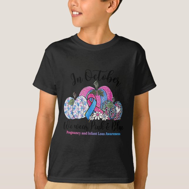 October We Wear Nk &amp; Blue Pregnancy Infant Los T-Shirt (Vorderseite)