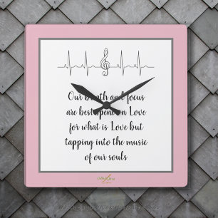 Ode an die Liebe Wall Clock von Poet Adiela Akoo Quadratische Wanduhr